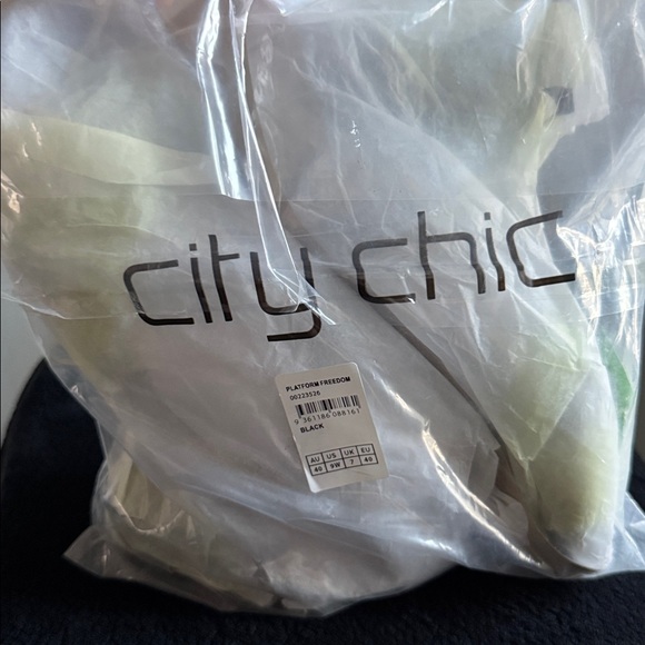 New WIth Tags -City Chic Women's Platform - Freedom - Picture 6 of 7